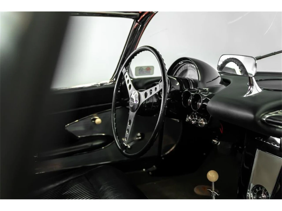 1961 Chevrolet Corvette C1 - Image 20 of 31