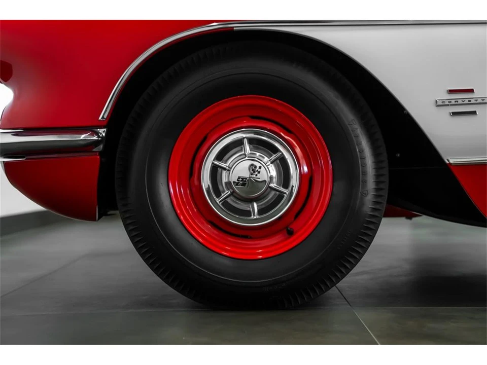 1961 Chevrolet Corvette C1 - Image 24 of 31