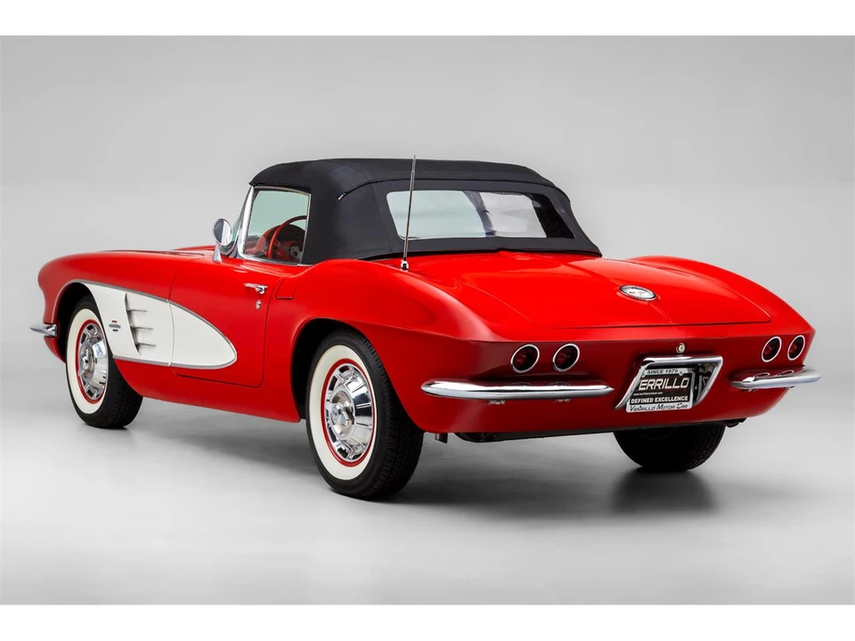 1961 Chevrolet Corvette C1 - Image 19 of 31