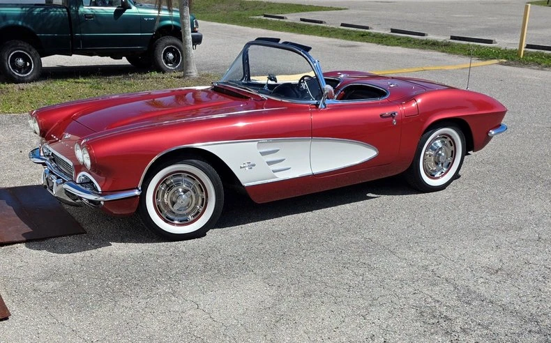 1961 Chevrolet Corvette C1 - Image 10 of 31