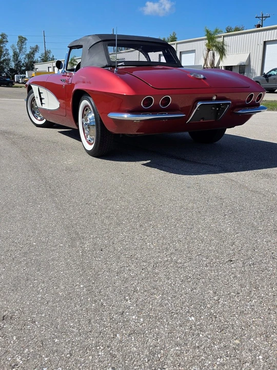 1961 Chevrolet Corvette C1 - Image 5 of 31