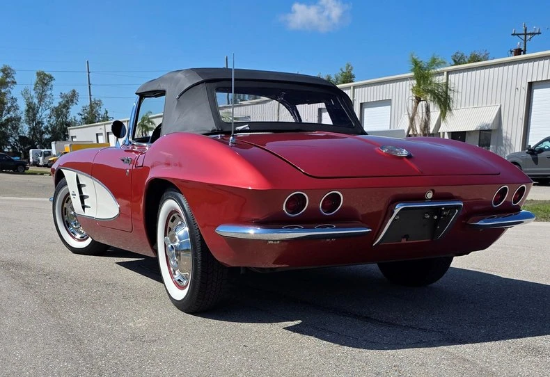 1961 Chevrolet Corvette C1 - Image 5 of 31