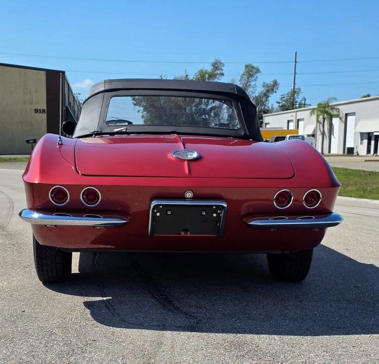 1961 Chevrolet Corvette C1 - Image 6 of 31