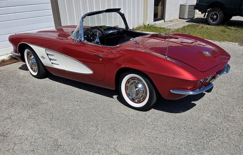 1961 Chevrolet Corvette C1 - Image 11 of 31