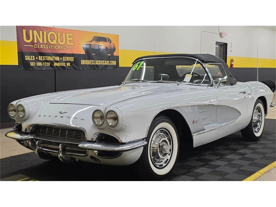 1961 Chevrolet Corvette C1 - Image 17 of 31