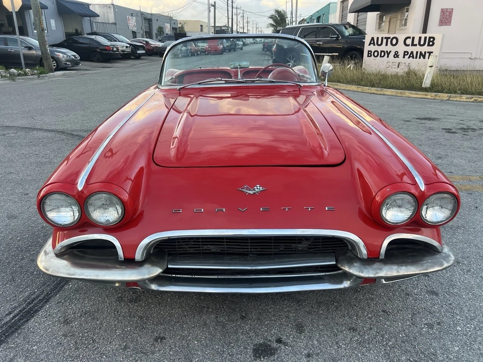 1961 Chevrolet Corvette C1 - Image 2 of 21