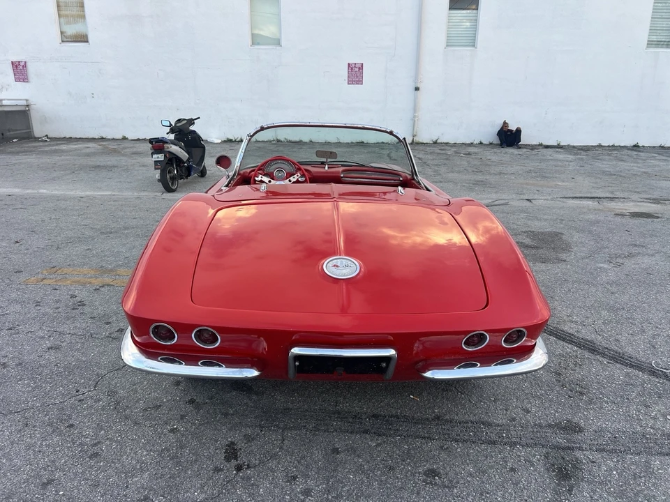 1961 Chevrolet Corvette C1 - Image 9 of 21