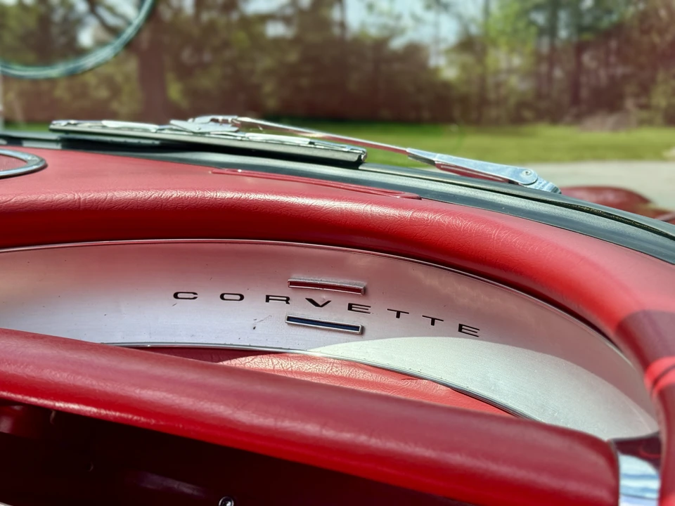 1961 Chevrolet Corvette C1 - Image 24 of 31