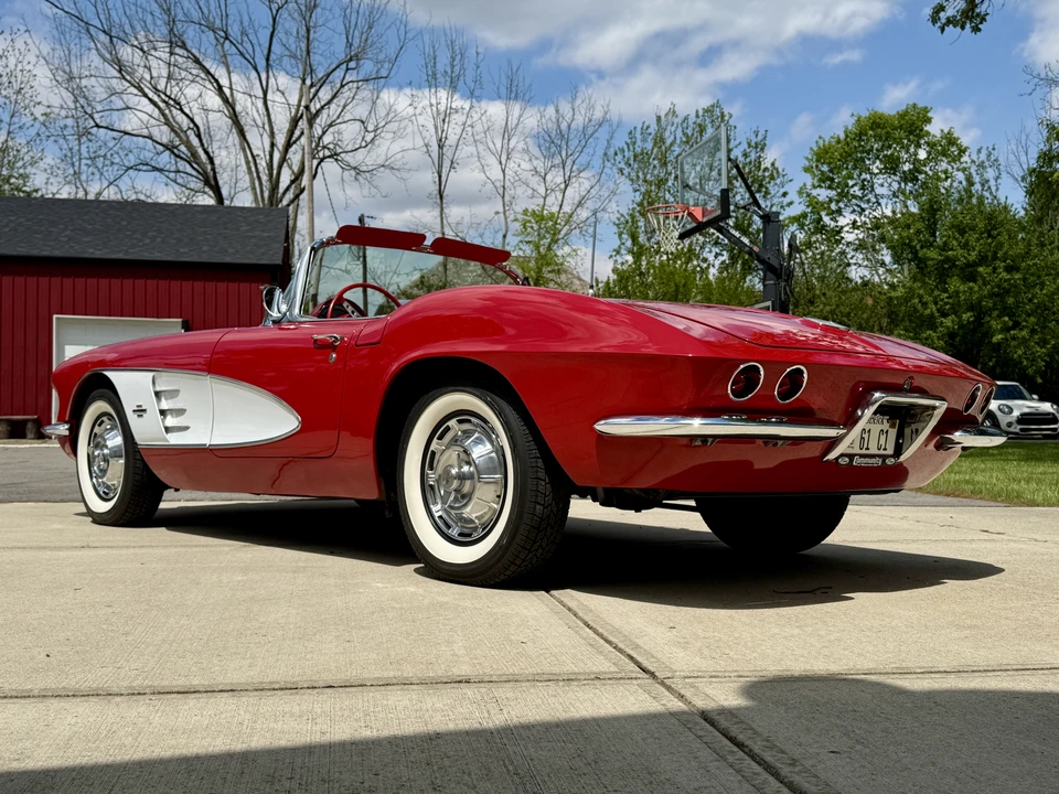 1961 Chevrolet Corvette C1 - Image 7 of 31