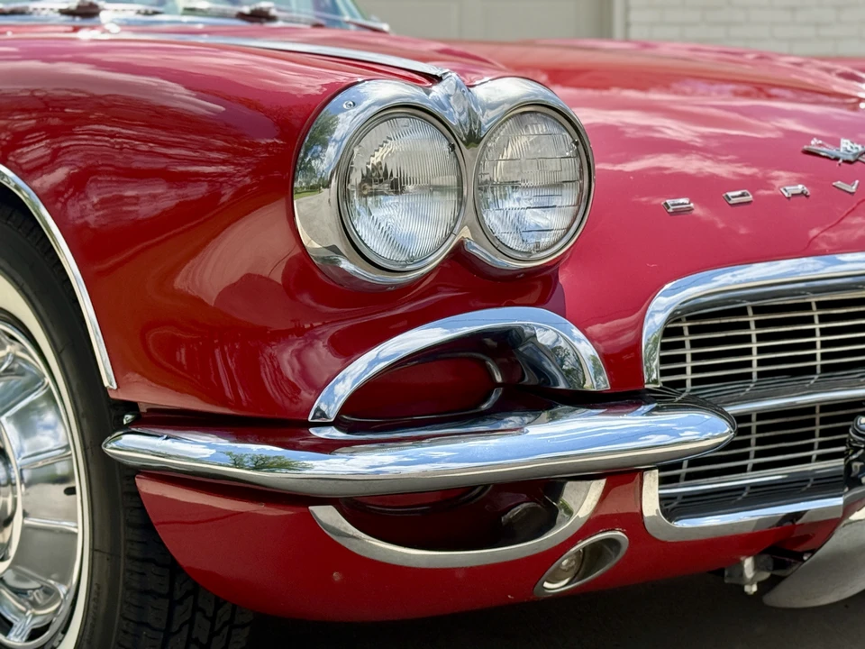 1961 Chevrolet Corvette C1 - Image 2 of 31