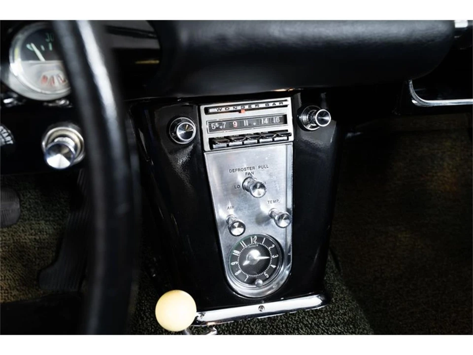 1961 Chevrolet Corvette C1 - Image 29 of 31