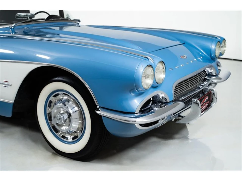 1961 Chevrolet Corvette C1 - Image 14 of 31