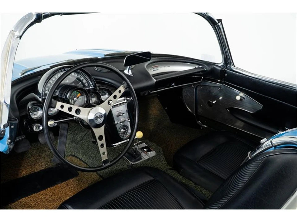 1961 Chevrolet Corvette C1 - Image 18 of 31
