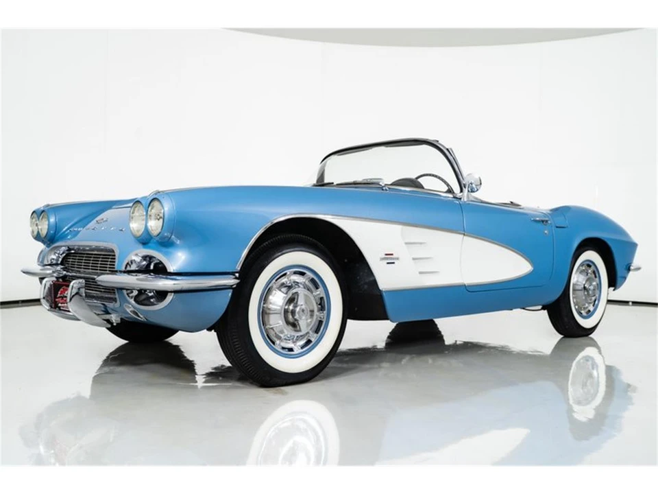 1961 Chevrolet Corvette C1 - Image 3 of 31