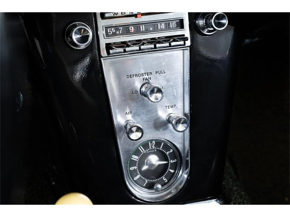 1961 Chevrolet Corvette C1 - Image 30 of 31