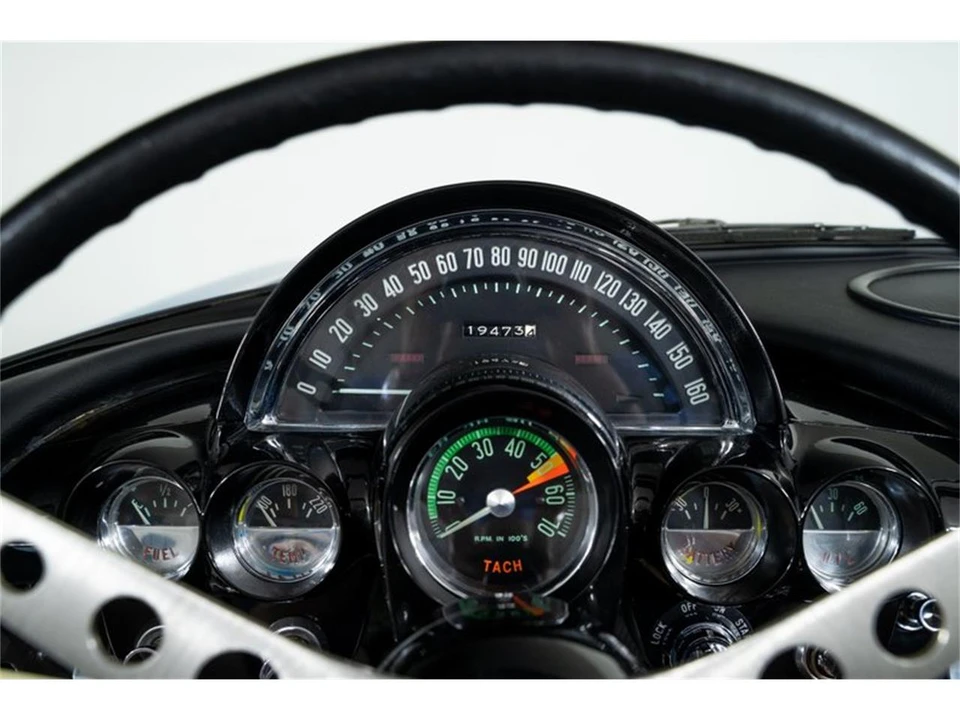 1961 Chevrolet Corvette C1 - Image 22 of 31