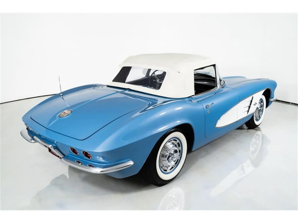 1961 Chevrolet Corvette C1 - Image 10 of 31