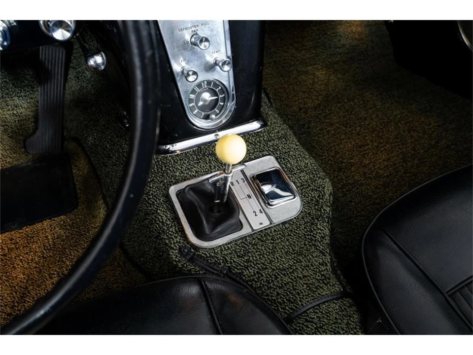 1961 Chevrolet Corvette C1 - Image 31 of 31