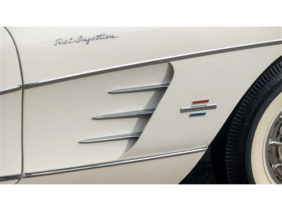 1961 Chevrolet Corvette C1 - Image 25 of 31