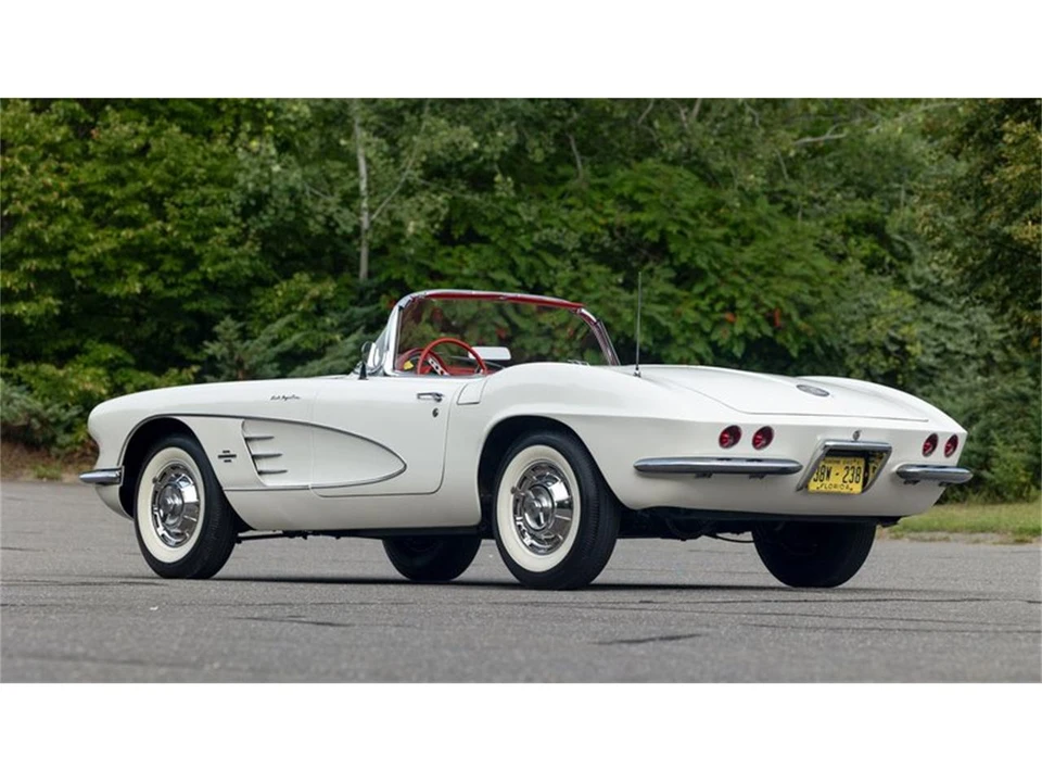 1961 Chevrolet Corvette C1 - Image 15 of 31