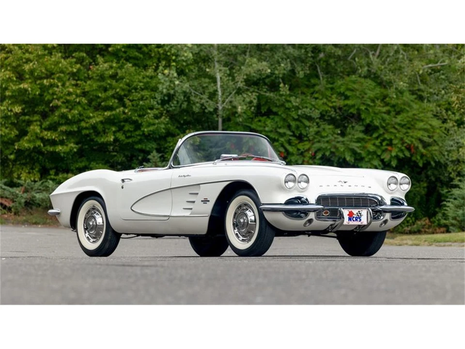 1961 Chevrolet Corvette C1 - Image 13 of 31