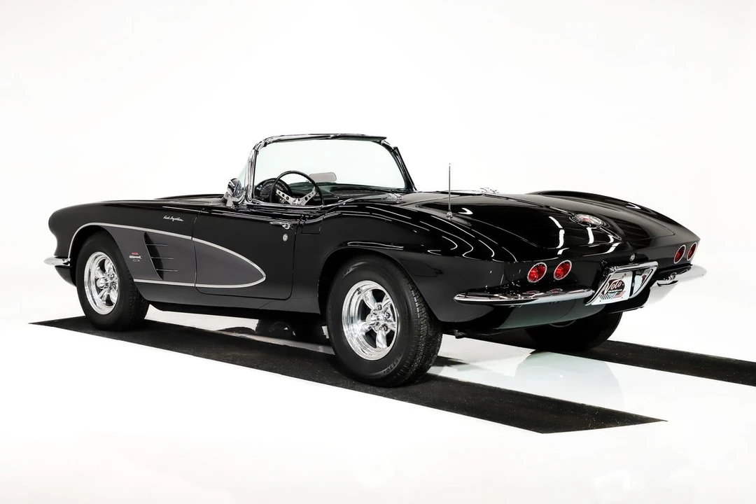 1961 Chevrolet Corvette C1 - Image 6 of 12