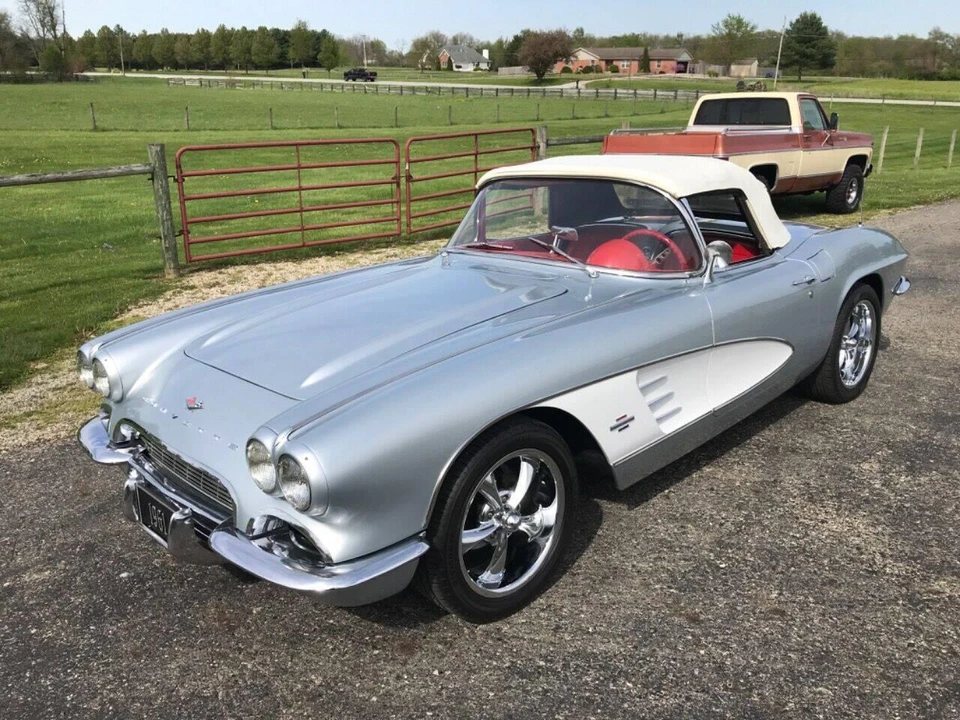 1961 Chevrolet Corvette C1 - Image 6 of 31