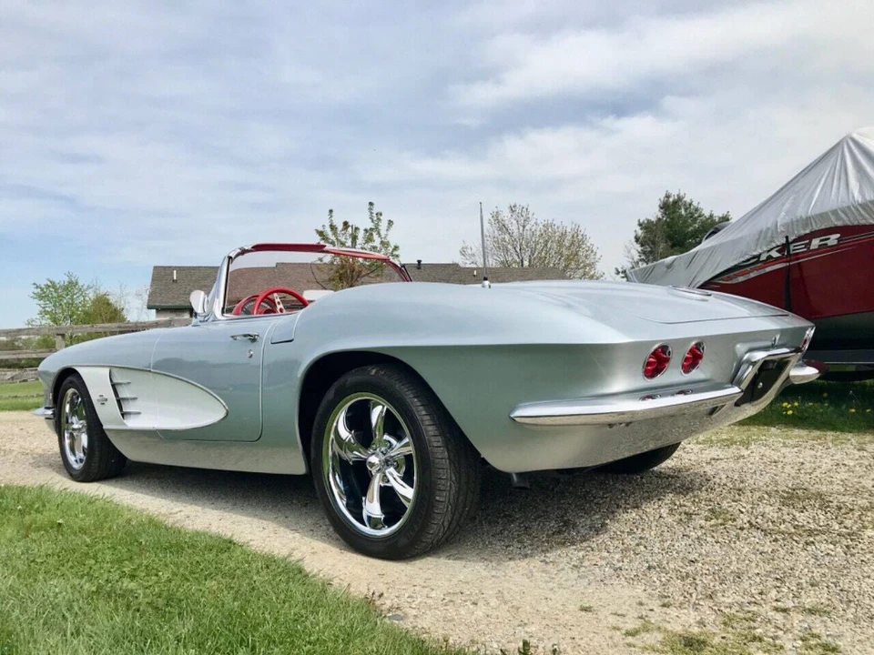 1961 Chevrolet Corvette C1 - Image 22 of 31