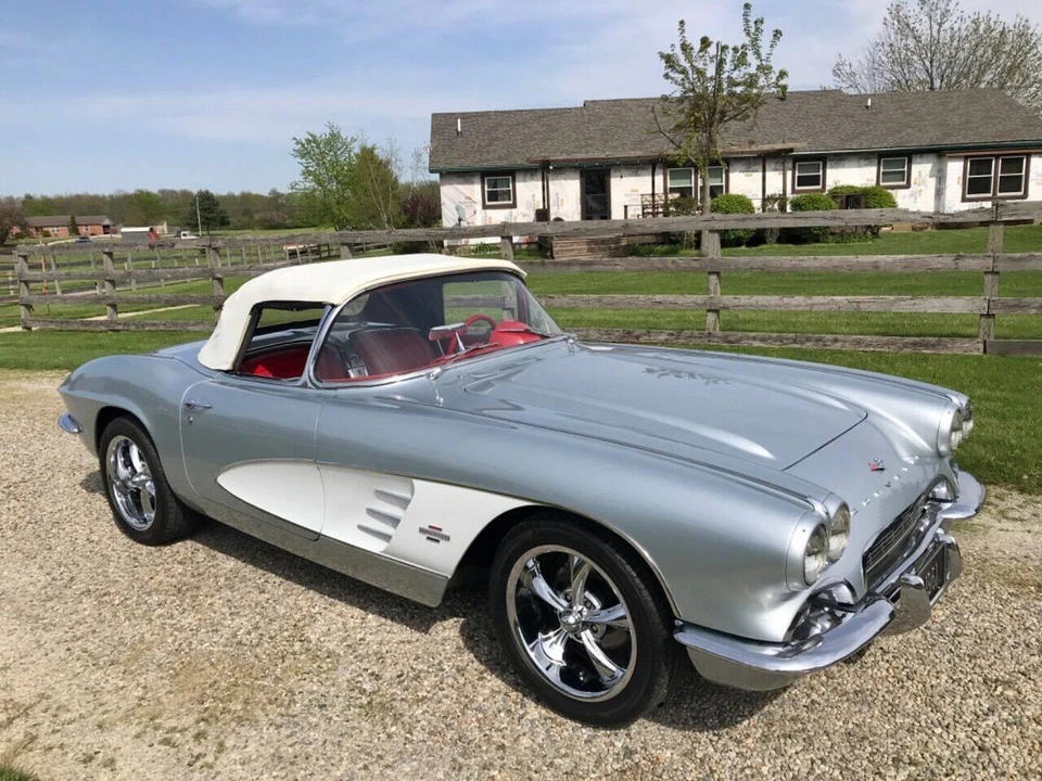 1961 Chevrolet Corvette C1 - Image 8 of 31