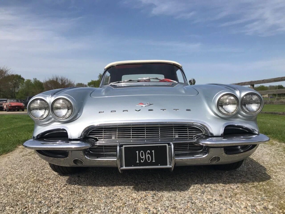 1961 Chevrolet Corvette C1 - Image 14 of 31