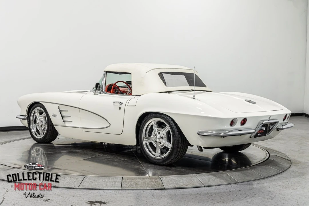 1961 Chevrolet Corvette C1 - Image 9 of 31