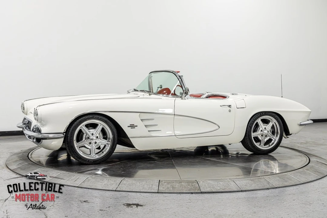 1961 Chevrolet Corvette C1 - Image 17 of 31