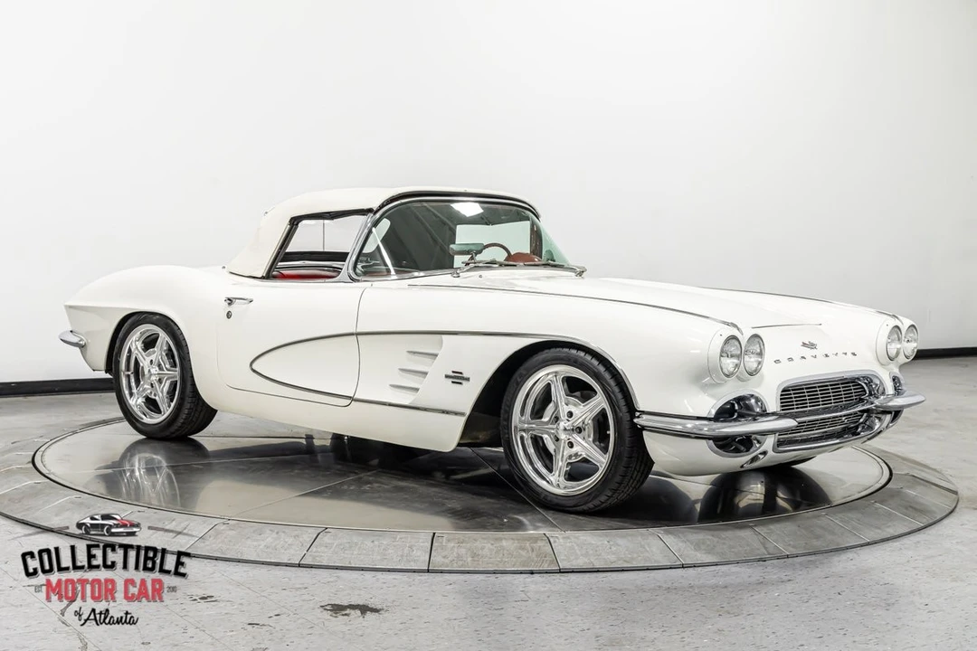 1961 Chevrolet Corvette C1 - Image 11 of 31