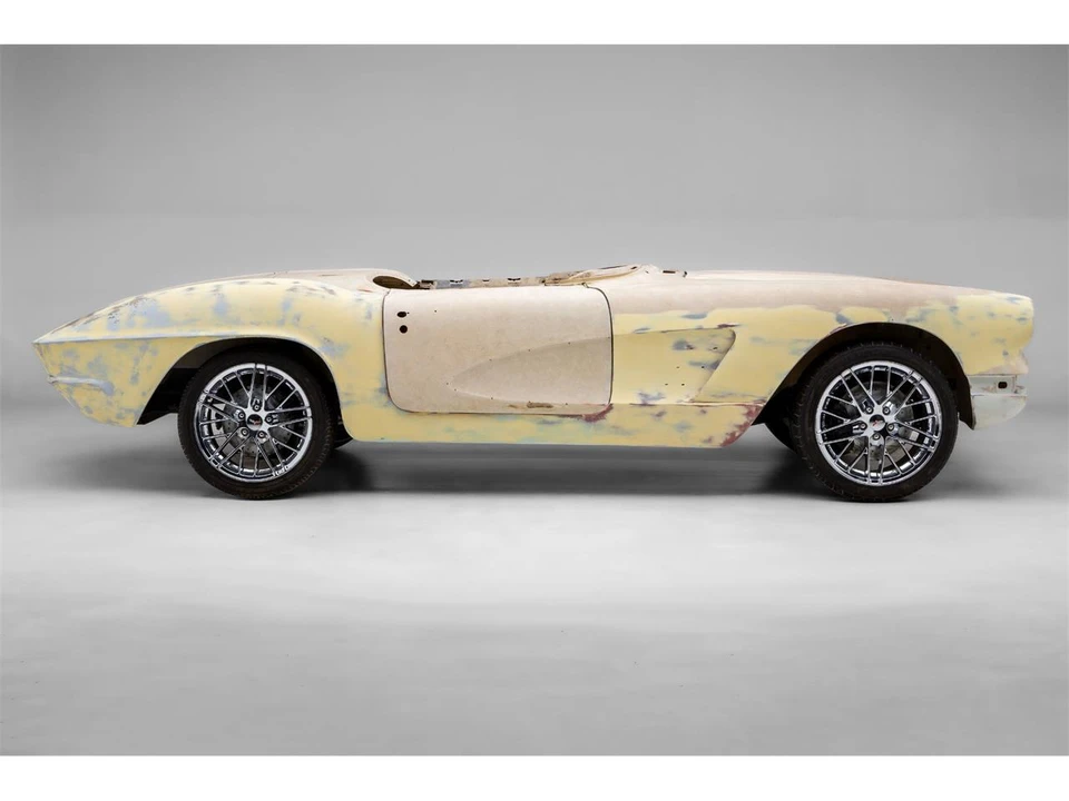 1961 Chevrolet Corvette C1 - Image 2 of 31
