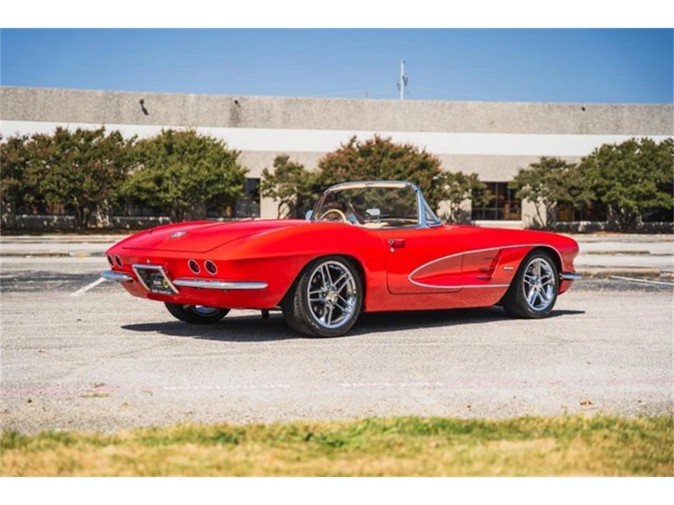 1961 Chevrolet Corvette C1 - Image 16 of 31