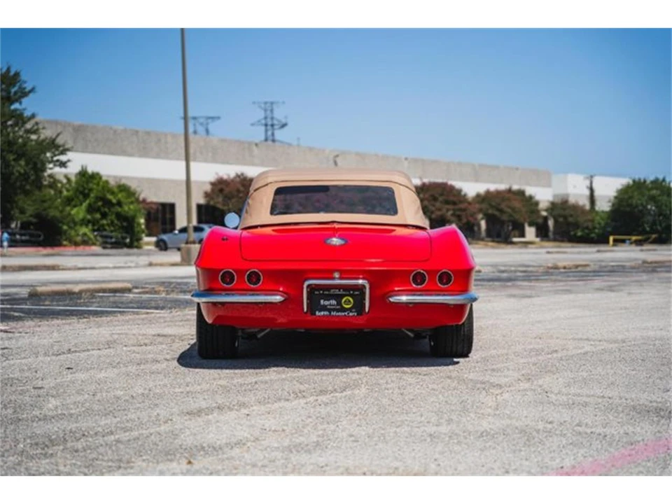 1961 Chevrolet Corvette C1 - Image 8 of 31