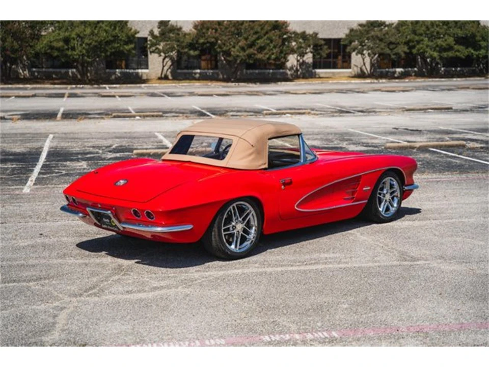 1961 Chevrolet Corvette C1 - Image 9 of 31