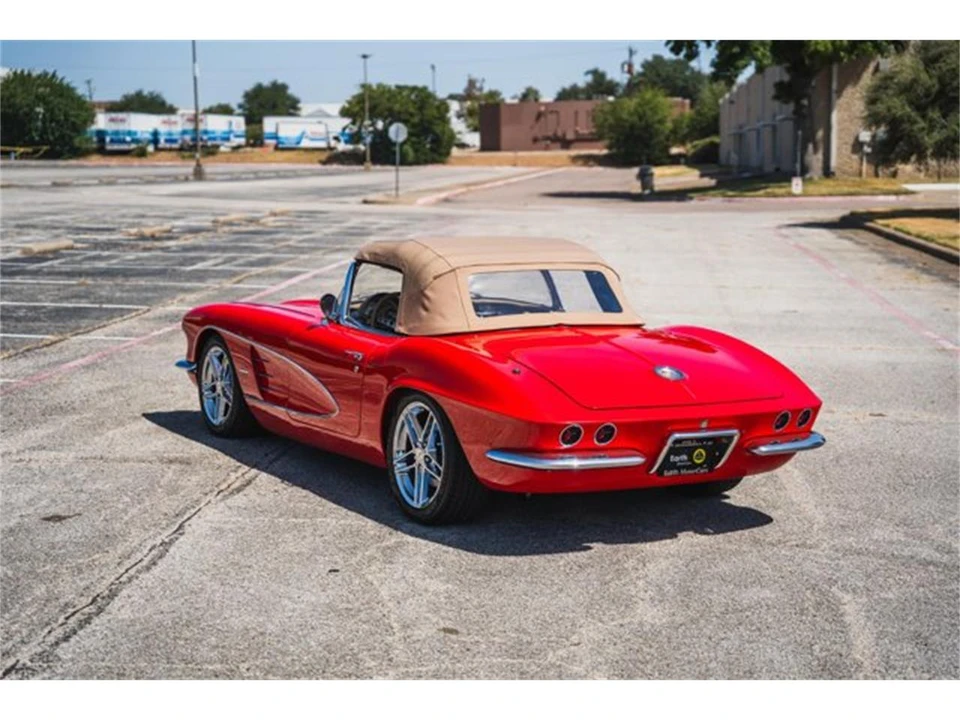 1961 Chevrolet Corvette C1 - Image 6 of 31