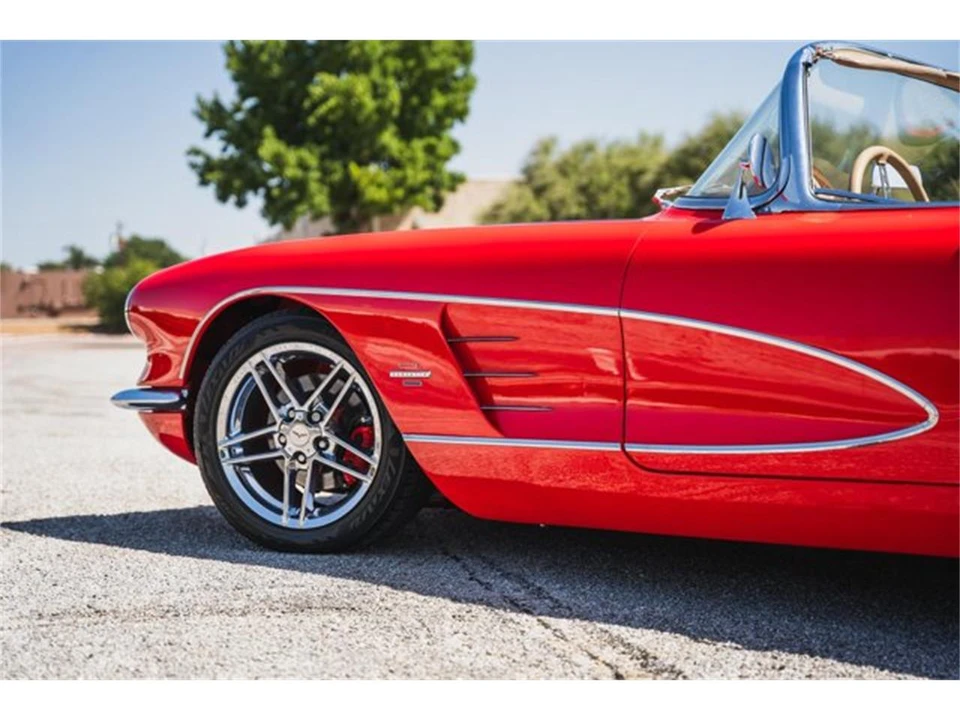 1961 Chevrolet Corvette C1 - Image 30 of 31