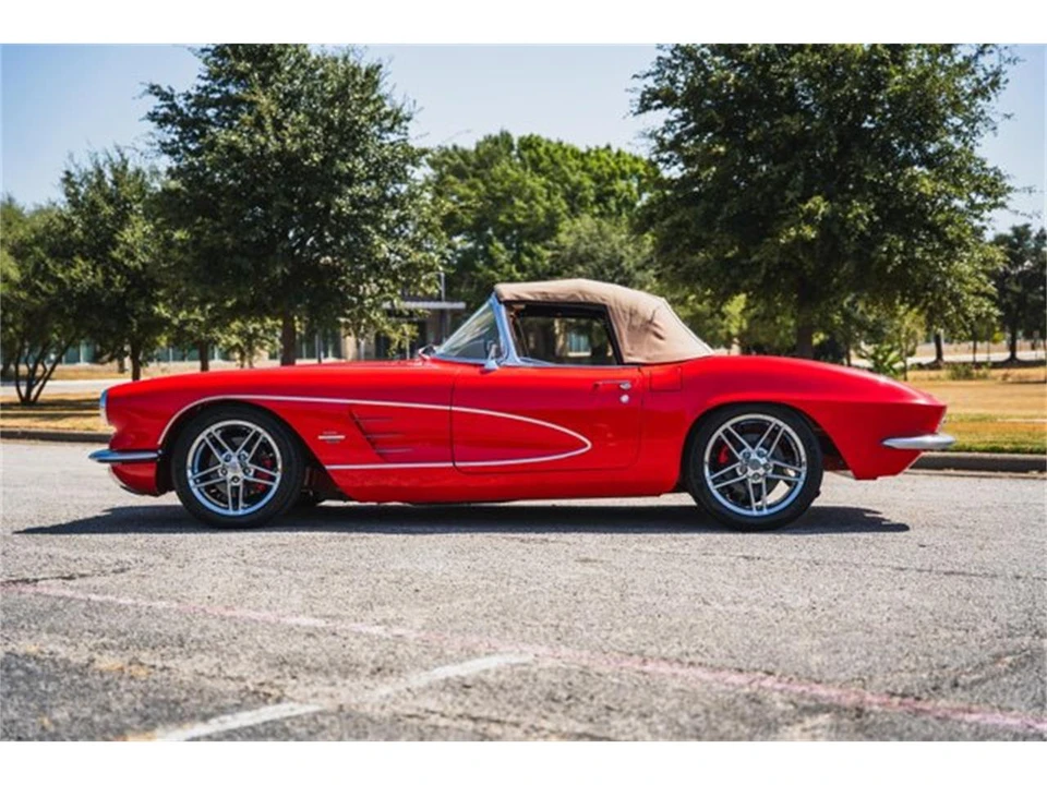 1961 Chevrolet Corvette C1 - Image 5 of 31
