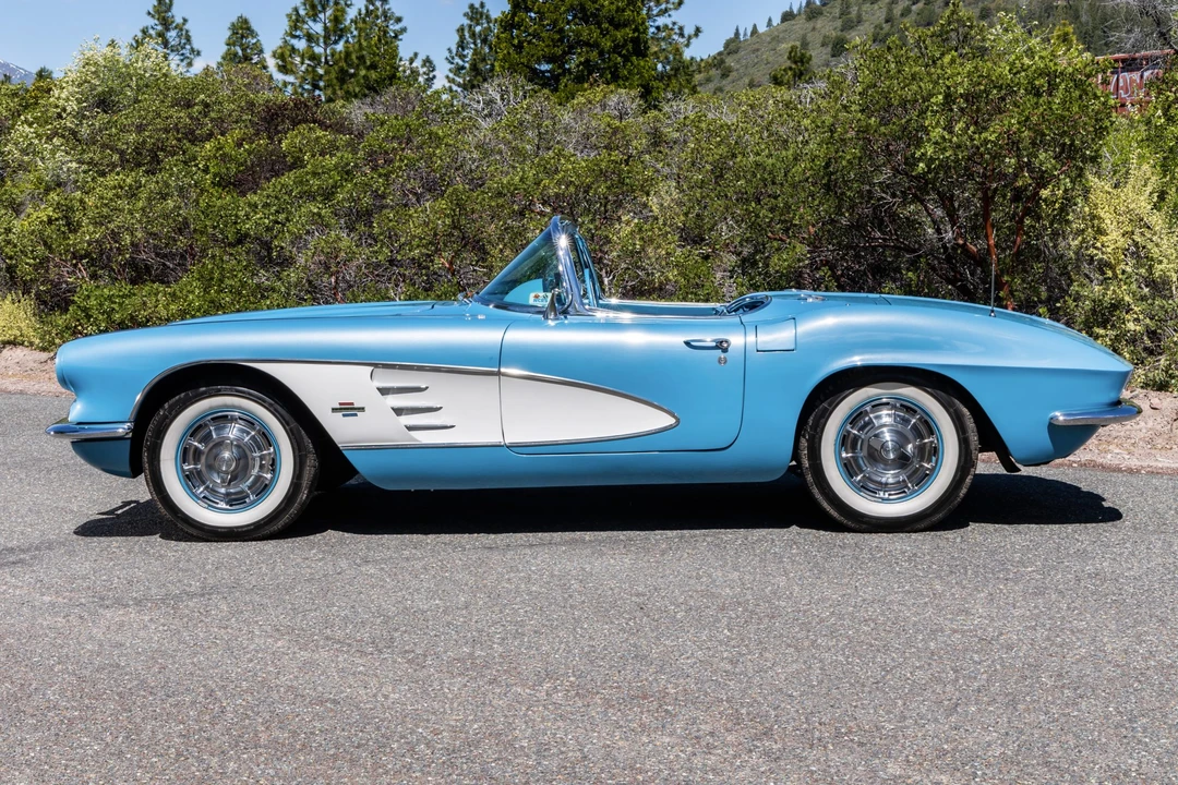 1961 Chevrolet Corvette C1 - Image 3 of 31