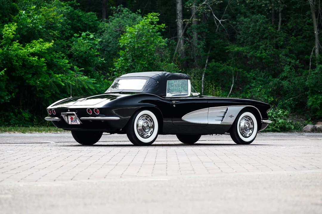 1961 Chevrolet Corvette C1 - Image 8 of 31