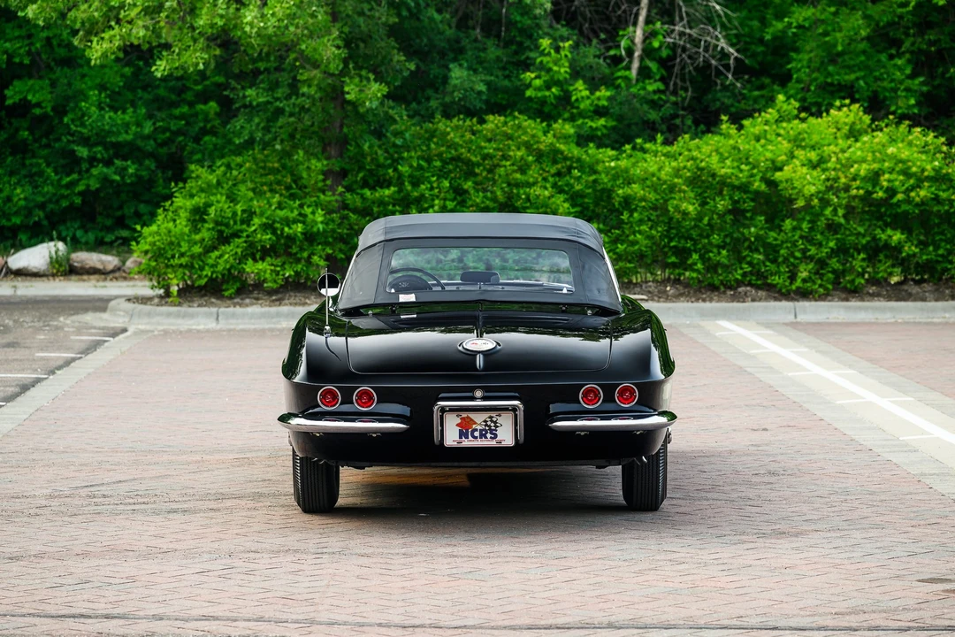 1961 Chevrolet Corvette C1 - Image 12 of 31