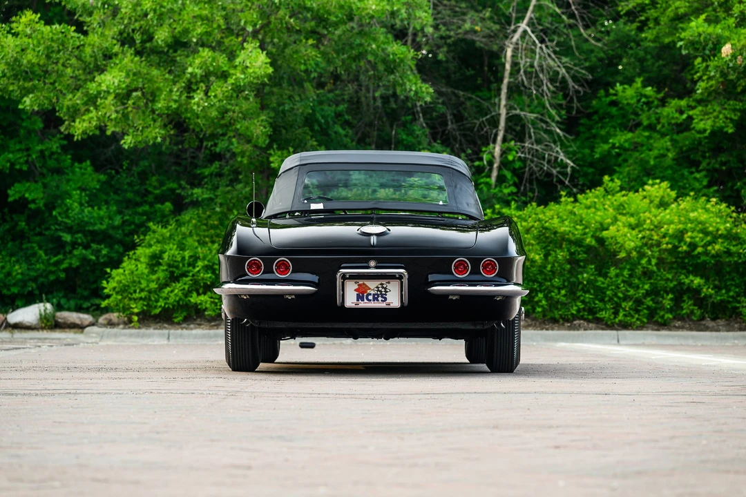 1961 Chevrolet Corvette C1 - Image 13 of 31