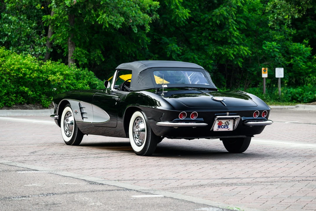 1961 Chevrolet Corvette C1 - Image 14 of 31