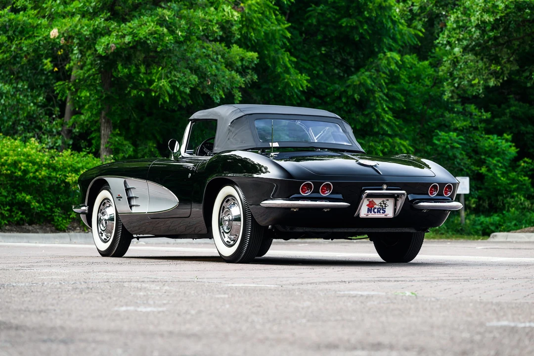 1961 Chevrolet Corvette C1 - Image 15 of 31