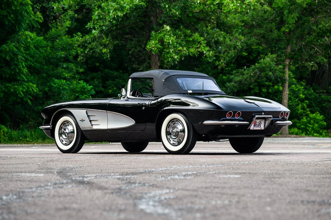 1961 Chevrolet Corvette C1 - Image 16 of 31