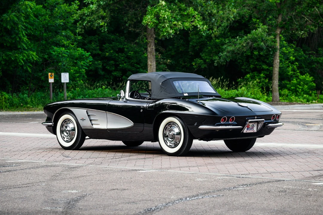 1961 Chevrolet Corvette C1 - Image 17 of 31