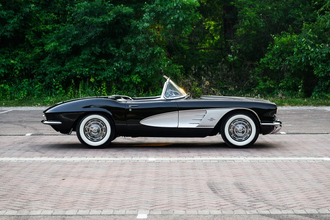 1961 Chevrolet Corvette C1 - Image 29 of 31