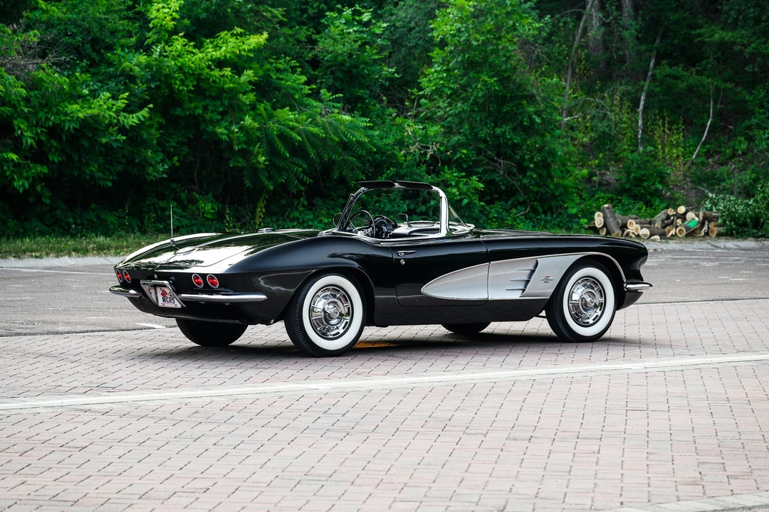 1961 Chevrolet Corvette C1 - Image 31 of 31